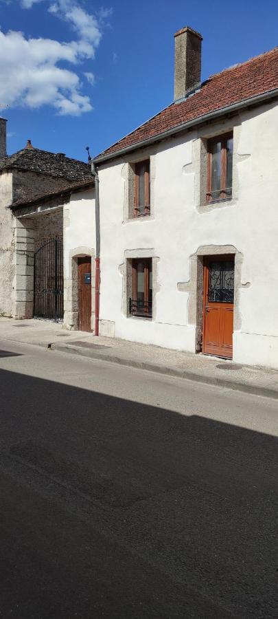 Gite Rue Pasteur Is-sur-Tille Esterno foto