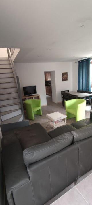 Gite Rue Pasteur Is-sur-Tille Esterno foto