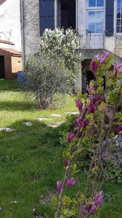Gite Rue Pasteur Is-sur-Tille Esterno foto